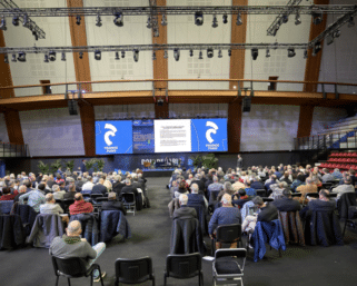 Les modifications statutaires fédérales approuvées samedi