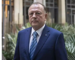 JO Paris 2024 : pour Marius Vizer, l’Arena Champ-de-Mars n’est pas prête