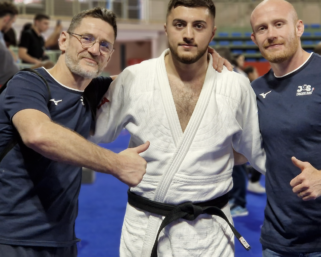 Le rêve de Dimitry Khoudoian en suspens