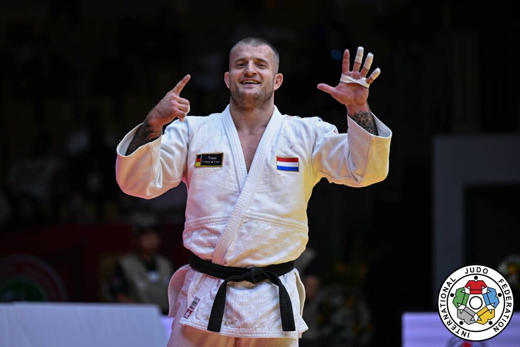 Trois judokas néerlandais suspendus