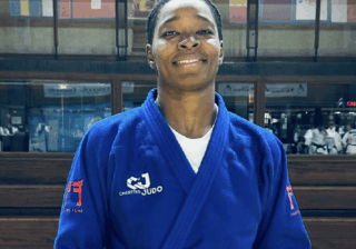 Audrey Tcheuméo signe à C’Chartres Judo