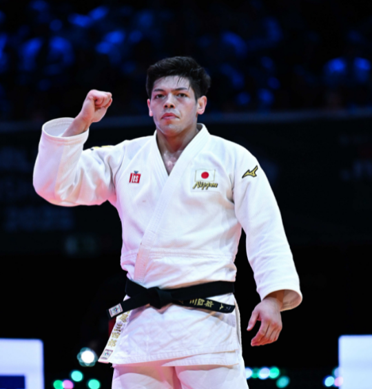 Du beau monde au Zen Nihon