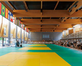 Les nouveaux promus au grade de 5e dan